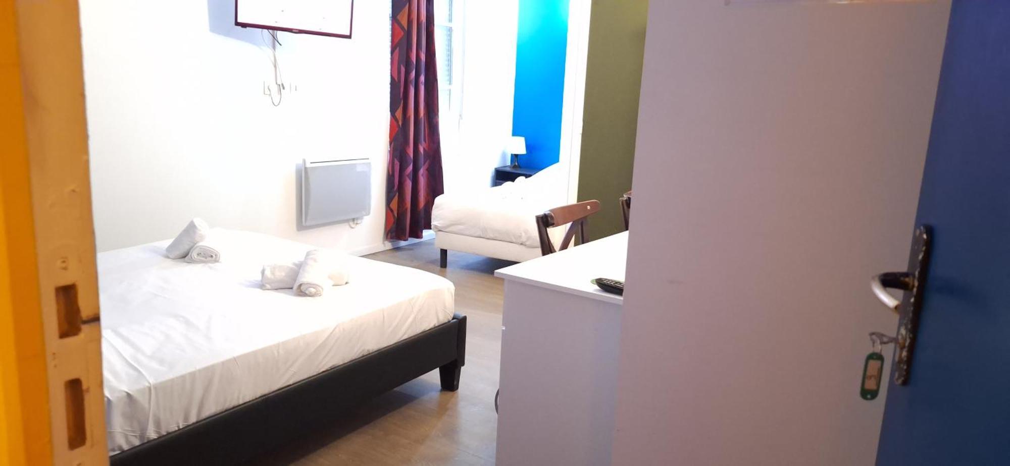 Hotel- Restaurant Le Saint Quentin Экстерьер фото